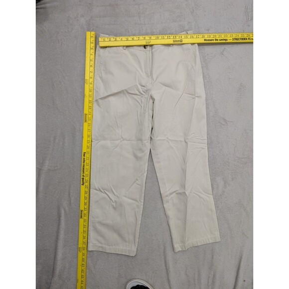 LL Bean Beige Ivory Khaki Classic Fit Straight Leg Pants Women’s Size 14 14P Pet - Picture 3 of 5